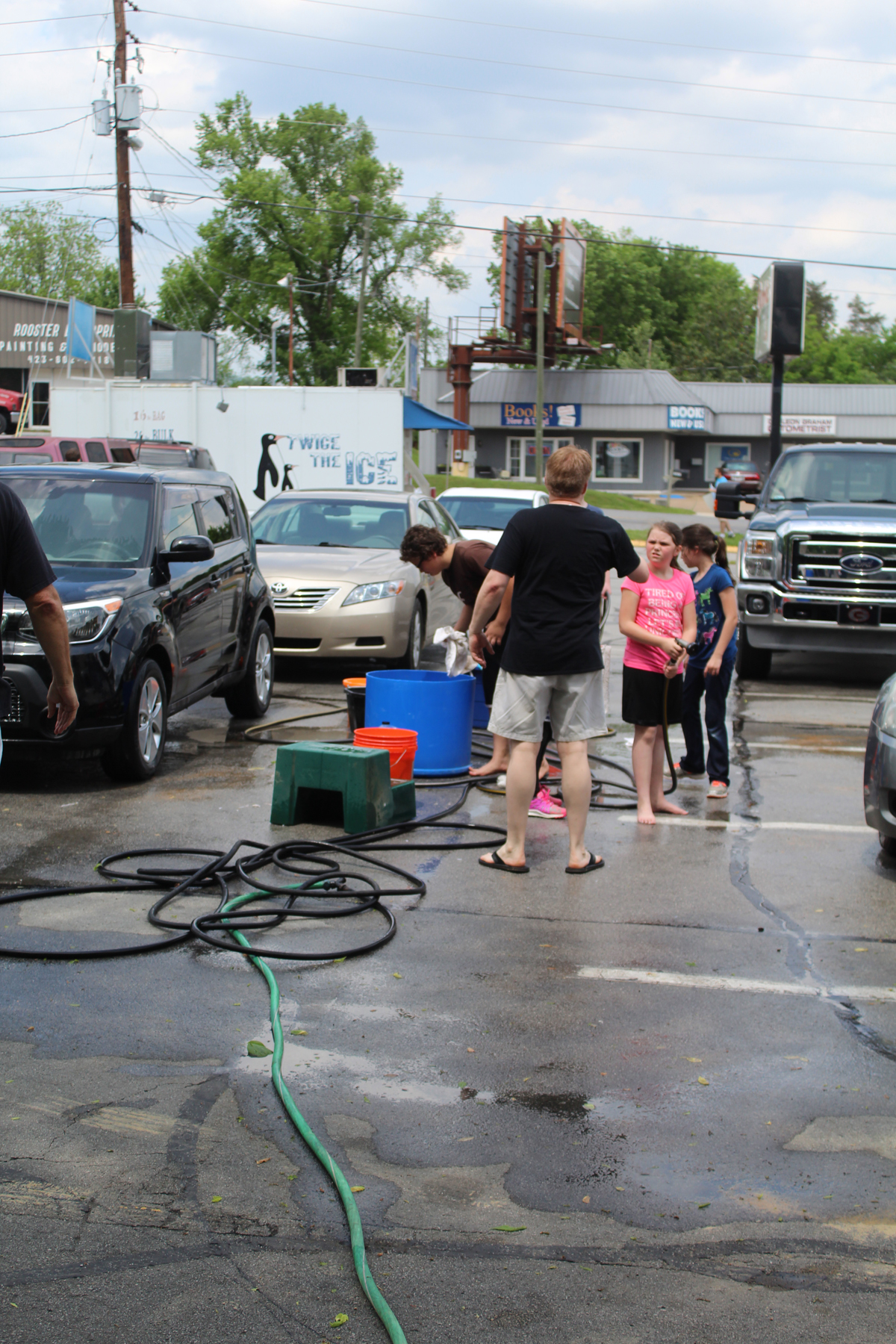 2017 Carwash and Doughnut Funraiser